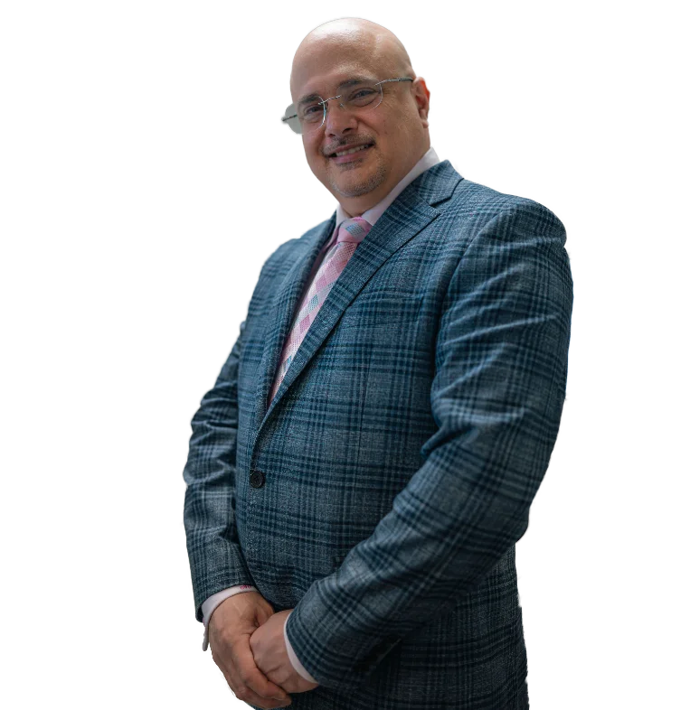 dr-ali-obeidi-memorial-care-esthetics-houston Portrait of Dr. Ali Obeidi, lead practitioner at Memorial Care Esthetics in Houston, specializing in natural regenerative facial rejuvenation